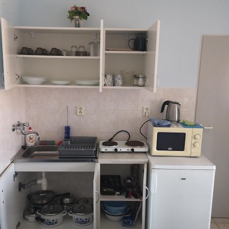 Hodosi Apartman Lägenhet Veľký Meder Rum bild